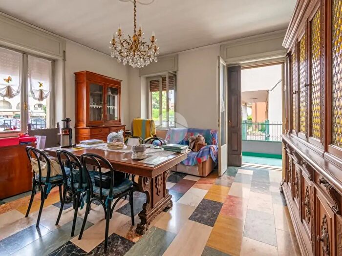 Casa con 11 locali in vendita in Via Valpolicella, San Pietro In Cariano