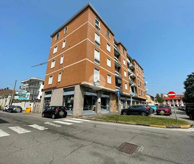 Appartamento bilocale in vendita in Piazza Kennedy, Magenta