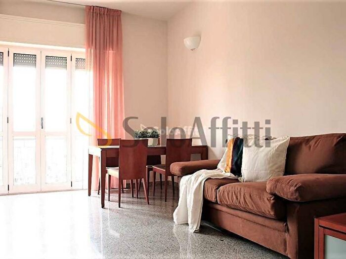 Appartamento bilocale in affitto in via Andrea Costa, Pasteur, Milano