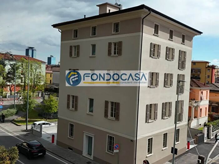 Appartamento trilocale in vendita in Via San Giovanni Bosco, Brescia