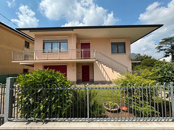 Casa quadrilocale in vendita in Via Matteotti, Noventa Vicentina