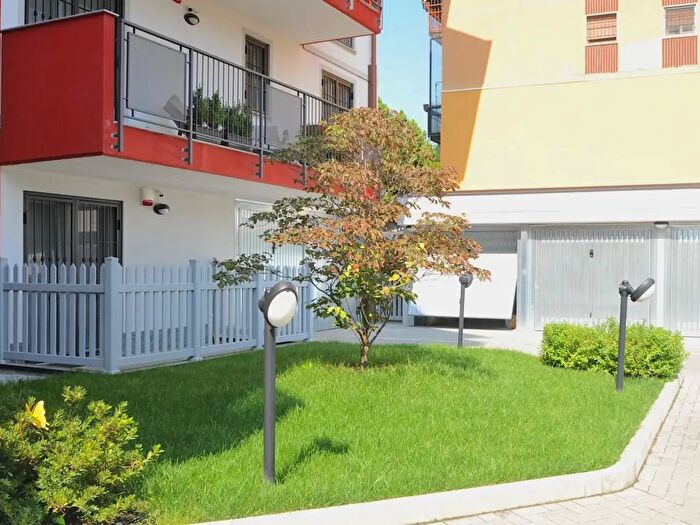 Appartamento monolocale in affitto in Via Friuli, Buccinasco