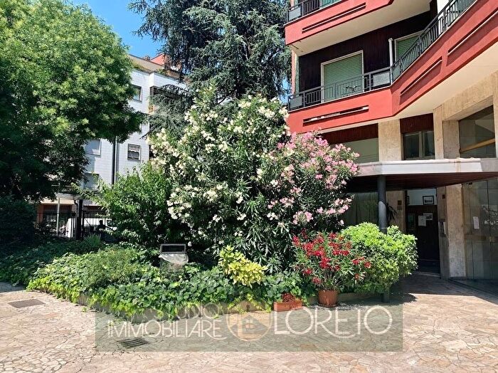 Appartamento bilocale in affitto in Via Antonio Meucci, Ponte Nuovo, Milano