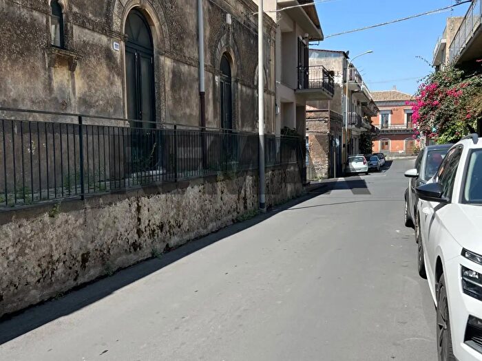 Appartamento quadrilocale in vendita in Via XI Traversa, Belpasso