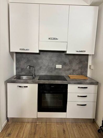 Appartamento monolocale in affitto in Via Cesare Balbo, Bocconi, Milano