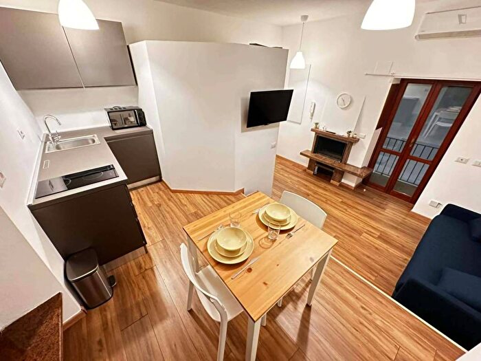 Appartamento in affitto in Via Privata Sartirana, Navigli Darsena, Milano