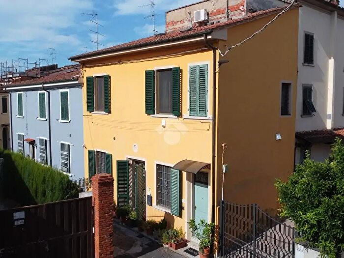 Appartamento trilocale in vendita in Via Martino Bianchi, Pistoia