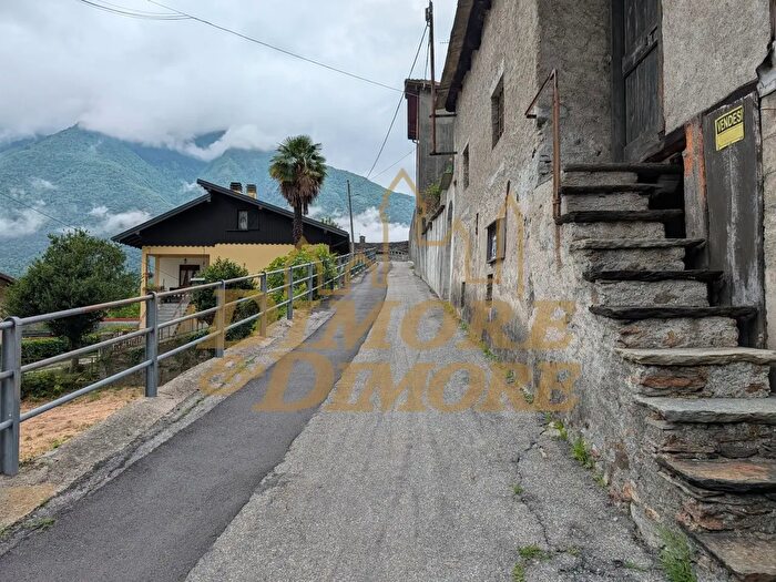 Casa bilocale in vendita in Premosello Chiovenda