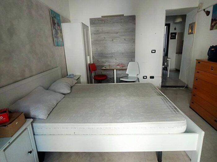 Appartamento monolocale in affitto in Via Giuseppe Garibaldi, Centro Storico, Catania
