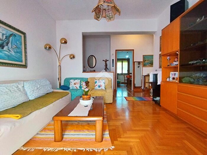 Appartamento trilocale in vendita in Via Caduti della Libertà, Tortona