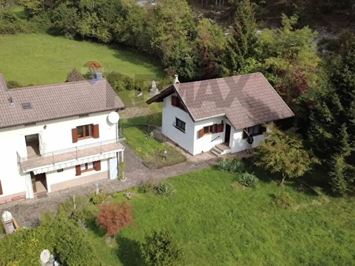 Casa quadrilocale in vendita in Moggio Udinese