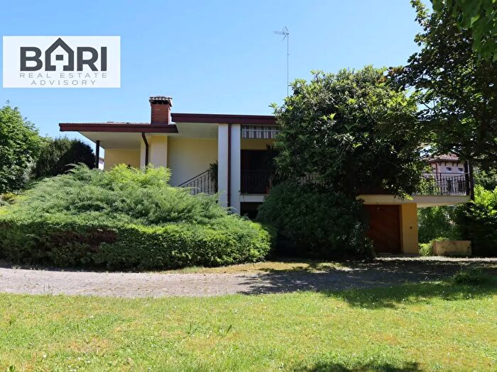 Casa con 5 locali in vendita in Via Storta, Pordenone