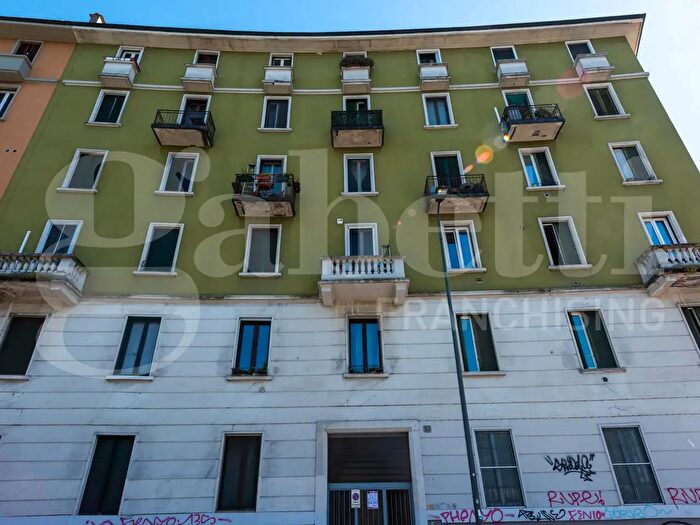 Appartamento bilocale in vendita in Piazza Francesco Carrara, Milano