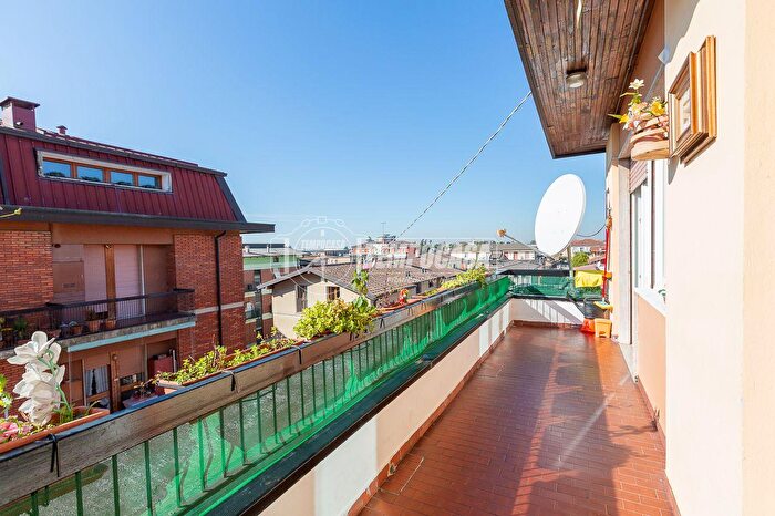 Appartamento quadrilocale in vendita in Via Torino, Brescia