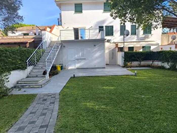 Casa quadrilocale in affitto in Terrasini