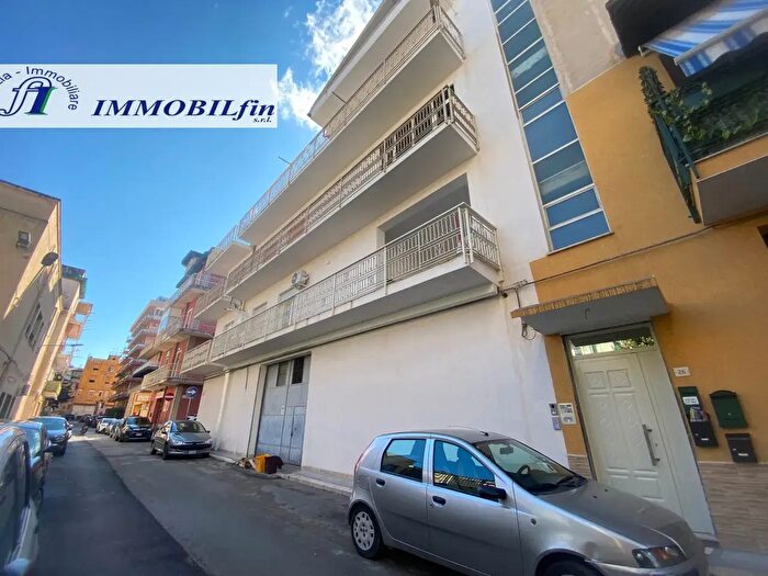 Appartamento con 9 locali in vendita in Via Luigi Pirandello, Villabate