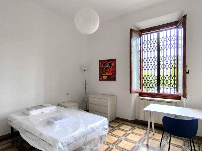 Appartamento con 6 locali in affitto in Piazza Giampietro Vieusseux, Leopoldo Vittorio Emanuele Statuto, Firenze