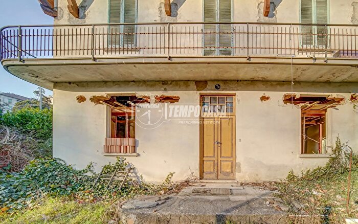 Case in Vendita e in Affitto - 3