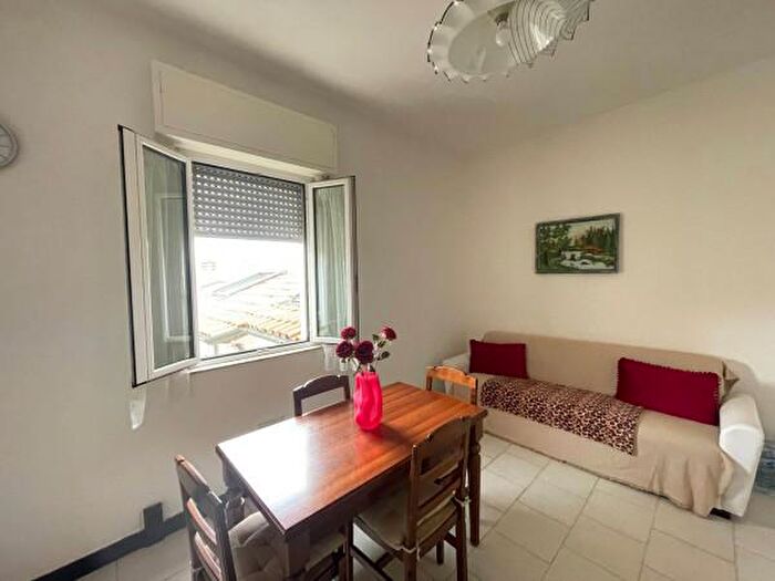 Appartamento bilocale in vendita in Piazza Stazione, Romano Di Lombardia