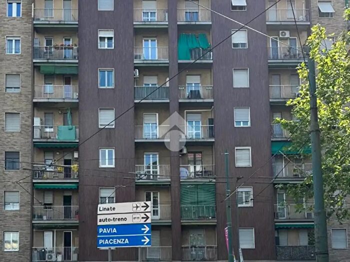 Appartamento bilocale in affitto in Viale Murillo, Milano