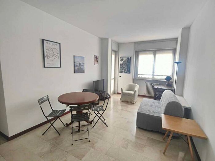 Appartamento trilocale in affitto in Viale dei Mille, Plebisciti Susa, Milano