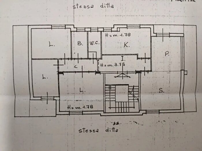 Appartamento quadrilocale in vendita in Via Cimitero, Montoro