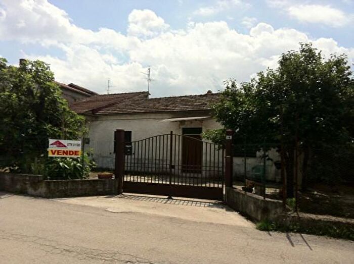 Casa trilocale in vendita in Via Risorgimento, Cervaro