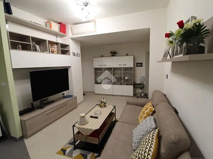 Appartamento quadrilocale in affitto in Via Giuseppe Mazzini, Torino