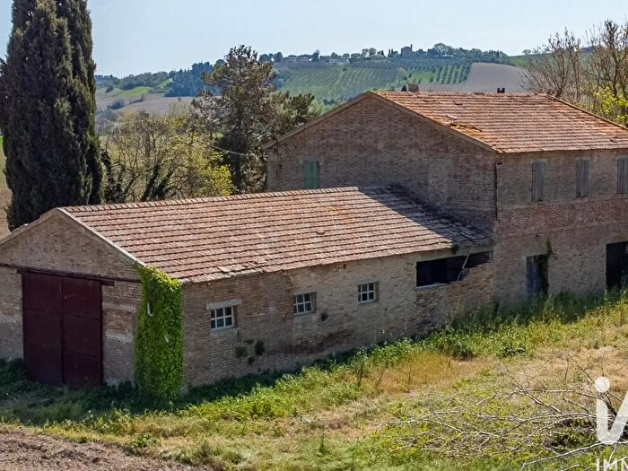 Casa con 7 locali in vendita in Via Musone, Recanati