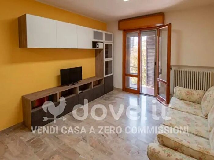 Appartamento trilocale in vendita in Via Giorgio Merighi, Carpi