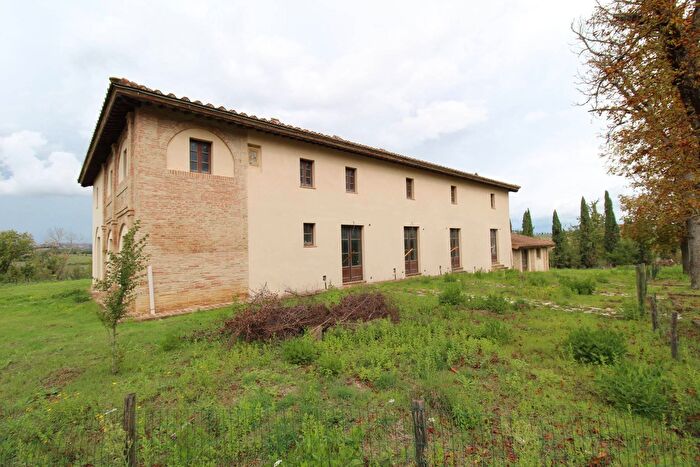 Appartamento quadrilocale in vendita in Salteano, Asciano