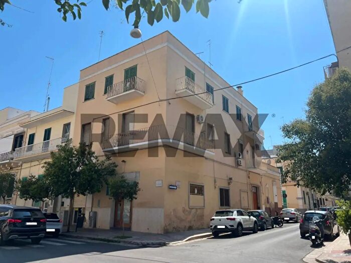 Appartamento con 7 locali in vendita in Monopoli