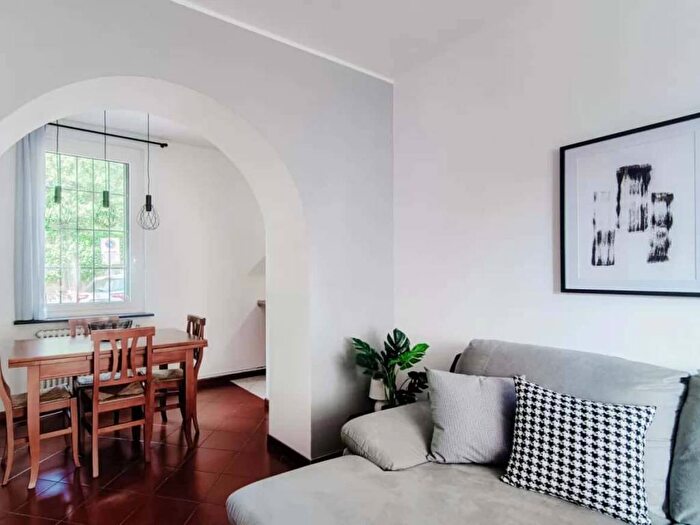 Appartamento trilocale in affitto in Via Vincenzo Monti, Cernobbio