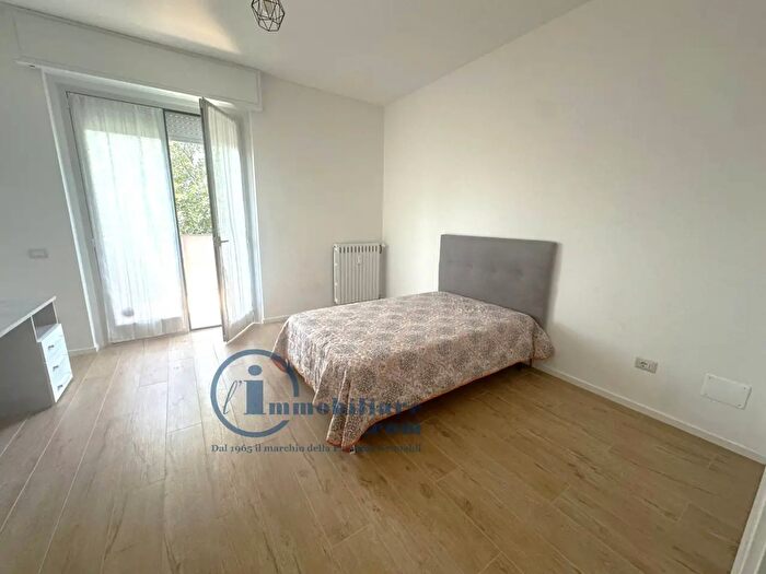Appartamento quadrilocale in affitto in Via Galileo Galilei, Corsico