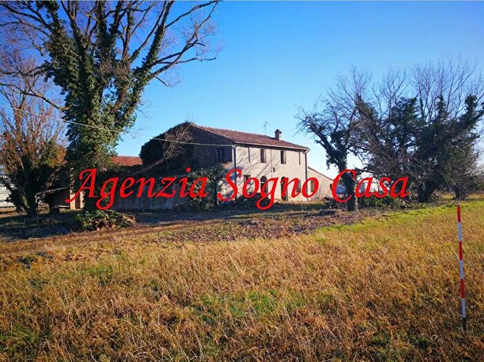 Casa con 9 locali in vendita in Zona San Giorgio Forli ForliCesena, Forli