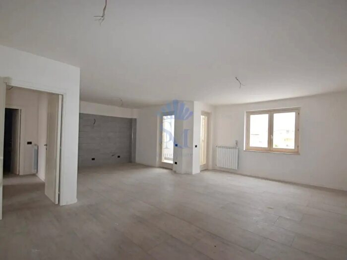 Appartamento trilocale in vendita in Via Carducci, San Prisco