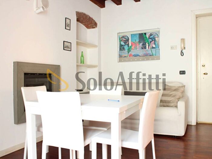 Appartamento bilocale in affitto in Via Anfiteatro, Lanza, Milano