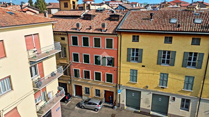 Appartamento bilocale in vendita in Via San Paolo, Reggio Emilia