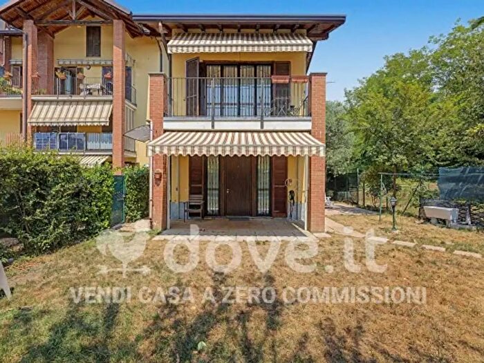Casa bilocale in vendita in Via Giambologna, Varese