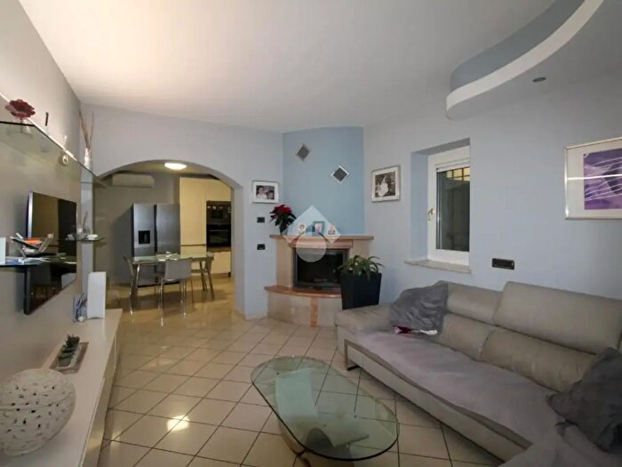 Appartamento quadrilocale in vendita in Via Santa Caterina, Ghedi