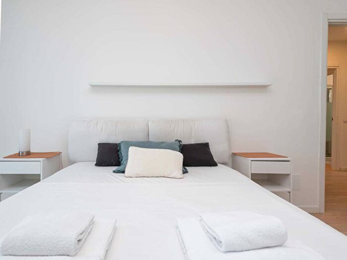 Appartamento trilocale in affitto in Via Privata Don Bartolomeo Grazioli, Affori, Milano