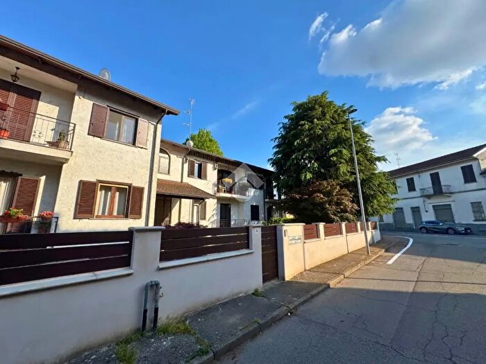 Casa quadrilocale in vendita in Via S Giovanni Bosco, Vercelli