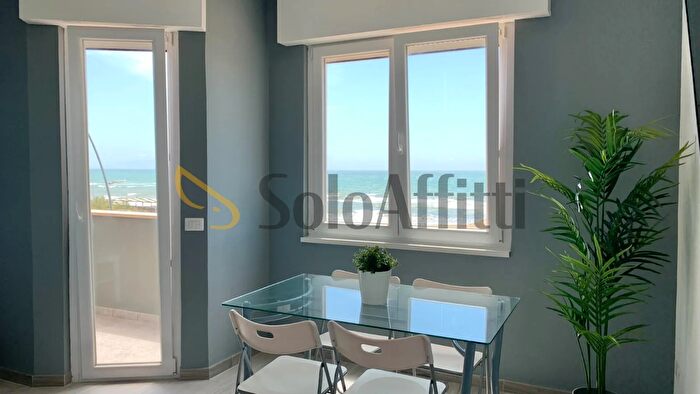 Appartamento trilocale in affitto in Latina