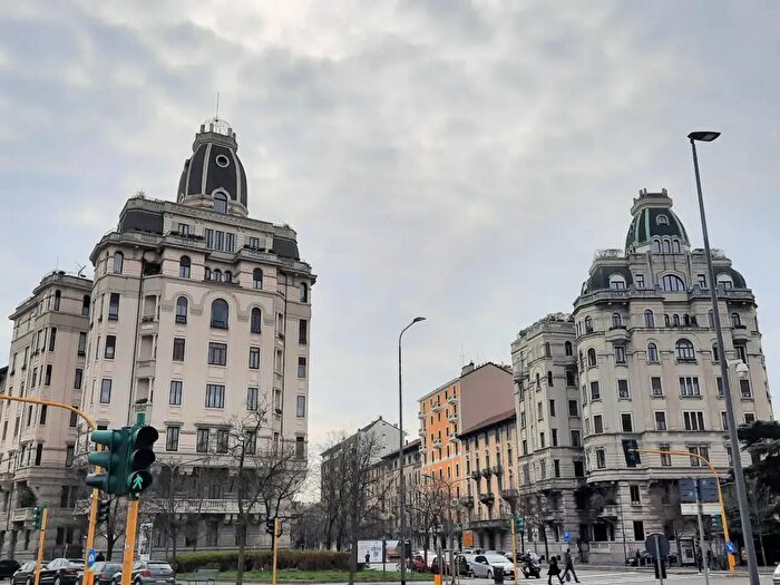 Case in Vendita e in Affitto - 2