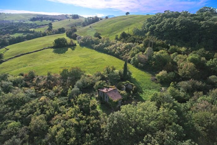 Casa in vendita in Radicofani