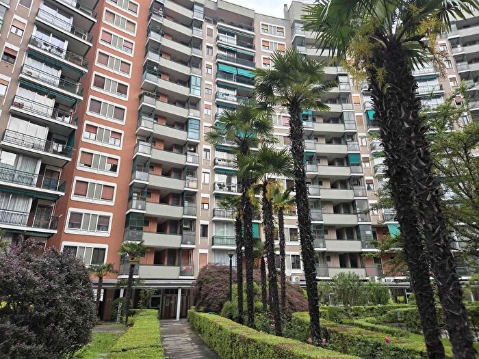 Appartamento trilocale in vendita in Viale Marelli, Sesto San Giovanni