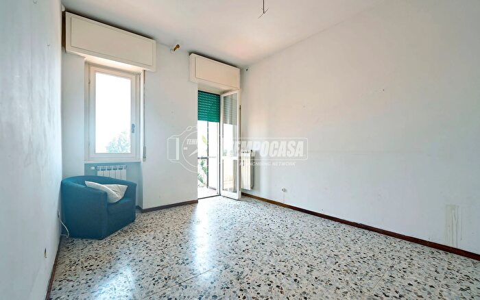 Appartamento quadrilocale in vendita in Via Carlo Vittori, Cremona