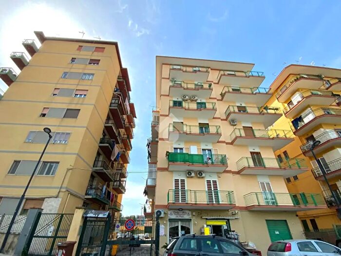 Appartamento trilocale in affitto in Via Recanati, San Giorgio A Cremano