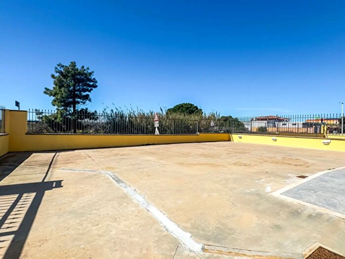 Appartamento trilocale in vendita in Via Sandro Pertini, Maracalagonis