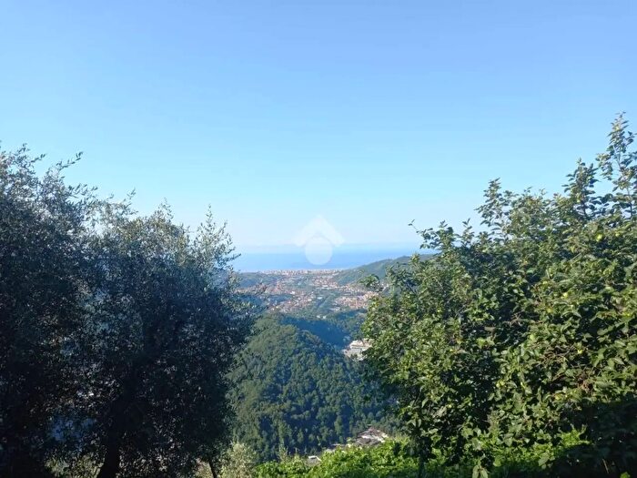 Casa monolocale in vendita in Località Mennuia, Carasco